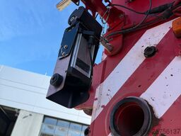 Liebherr LTM 1350-6.1
