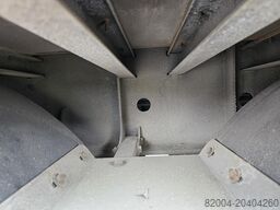 VAN HOOL 3B0072 | GALVANISED STEEL CHASSIS | ALU RIMS |B...