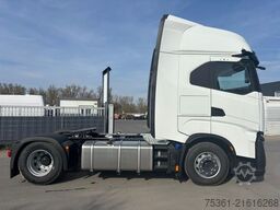 IVECO S Way 500 Retarder Doppel Tank Standklima E6