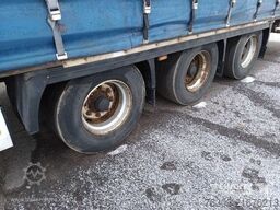 Krone Curtainsider Mega