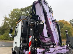 VOLVO FMX 460 6x4 liftachse Abrollkipper KRAN 13m FUNK