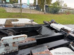 VOLVO FMX 460 6x4 liftachse Abrollkipper KRAN 13m FUNK