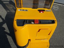 Jungheinrich EJC 216z Triplex Elektro Hochhubwagen