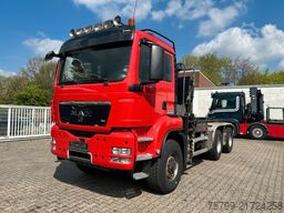 MAN 32.400 Abroller +HMF Kran +Greifer +Lenkachse