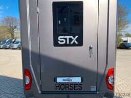 RENAULT Master STX 5 Sitzer Haras ex. Lang Automatik