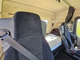 MERCEDES-BENZ ACTROS 2745 LS