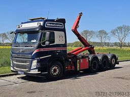 VOLVO FM 500 8X4 TRIPLE HOOKLIFT