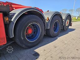 VOLVO FM 500 8X4 TRIPLE HOOKLIFT