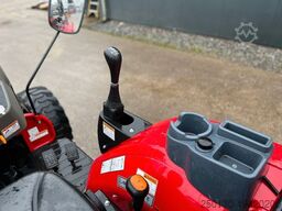 Tym TYM T475 NH Hofschlepper