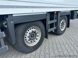 VOLVO FM 380 / Schmitz / 3 Kammer / Carrier ICELAND