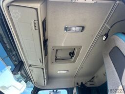 SCHMITZ CARGOBULL SCB 2 / Carrier ICELAND / Elektro / 3 x Kammer
