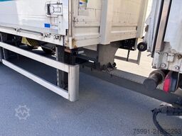 ORTEN ag18t Anhänger gür Getränke mit Ladebordwand.