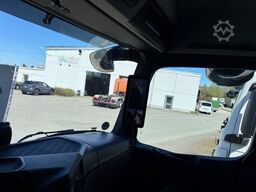 MERCEDES-BENZ Actros 5 mit Schwenwandkoffer und Ladebordwand