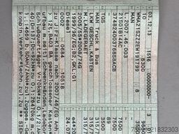  Boose Getränkeanhänger mit Ladebordwand