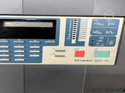 Duplo DFC 10 Gathering machine