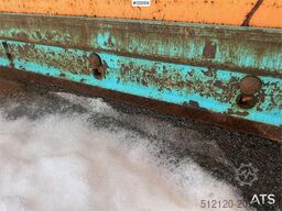 Schmidt U-H2 folding wing plough