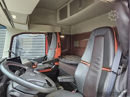 Volvo FH 16.650 6x4 BOOGIE / RETARDER