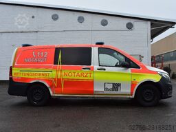 Mercedes-Benz Vito 4x4 Notarzt Einsatzfahrzeug NEF