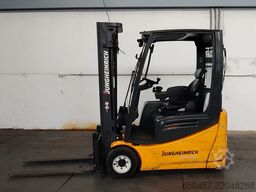 Jungheinrich EFG 218k batt 2023