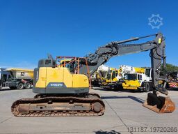 Volvo ECR 235 E