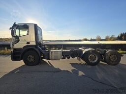 IVECO AD260X40Y/PS HR ON*Rechtslenker*