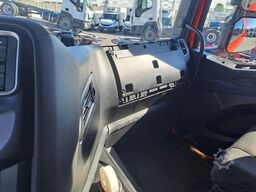 IVECO S-WAY AS440S48