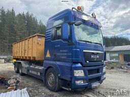 MAN TGX 33.680 Hooklift Truck with Palift Hook
