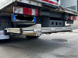 Mercedes-Benz Axor 1833