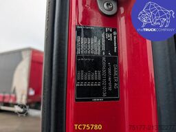 Mercedes-Benz Actros 2548