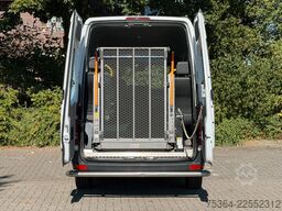 MERCEDES-BENZ Sprinter 314 BlueTEC 9 Sitze Rollstuhllift Klima