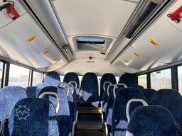 SOLARIS Urbino 8.9 LE Midi K    3-PUNKT-Gurte