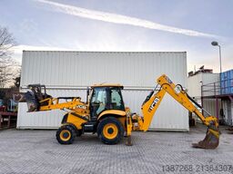 JCB 3CX Plus / 2022 BJ / 3.633 H / 81 KW