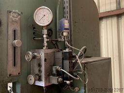Sagita Beyeler 200/4000