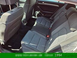 VOLKSWAGEN Passat Variant Business Navigation