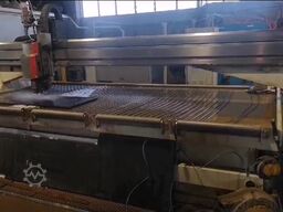 Intermac PRIMUS 402 Waterjet 5 Axis