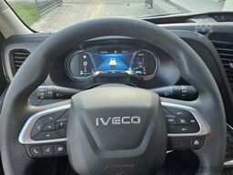 Iveco Daily 35S18HA8 Automatik 3.0 Koffer 4,9 M. LED