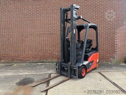 Linde E15-02