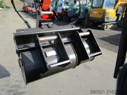 Atlas AC08B - mechan. Schnellwechsler LEHNHOF + 3 Löffel