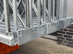 Dexion P 90 / Regallänge: 28,00 lfm. / St.: 6.000 x 1.100mm / Tr.: 3.000 mm