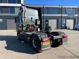 Volvo FH 16 Globetrotter XL / 2x Tank / Stand Airco /...
