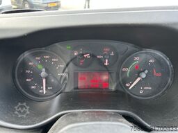 Iveco Daily 40C17 3.0 Hi Matic / BE Trekker / 296 dkm...