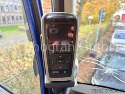 Volvo FH 16.750 8x2 / Loglift BF118S / Eu6