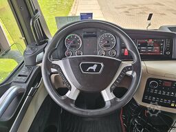 M.A.N. 26.500 TGX 6x2*4