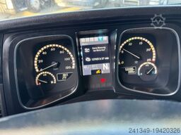 MERCEDES-BENZ Actros 3358 6x4 120T