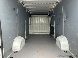 PEUGEOT BOXER KASTENWAGEN L4H2