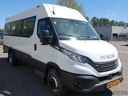 IVECO NEU Daily 65C18 24 Sitze