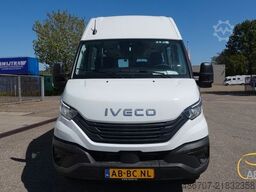 IVECO NEU Daily 65C18 24 Sitze