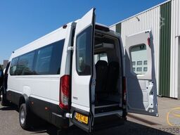 IVECO NEU Daily 65C18 24 Sitze