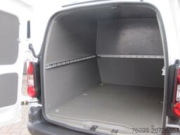 Peugeot Partner HDI Hygieneausbau 3-Sitzer M+S
