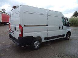 Peugeot Boxer 335